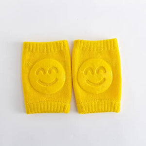 02 Pcs ( Pair ) – Soft & Protective Baby Knee Pads – Cushioned Support For Crawling Infants & Active Toddlers – Random Color