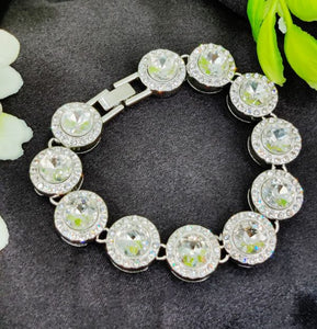 Imported Luxurious Adjustable Bracelet | Best Quality Artificial Bracelet For Girls & Women | Bracelet For Every Occasion | Elegant Design