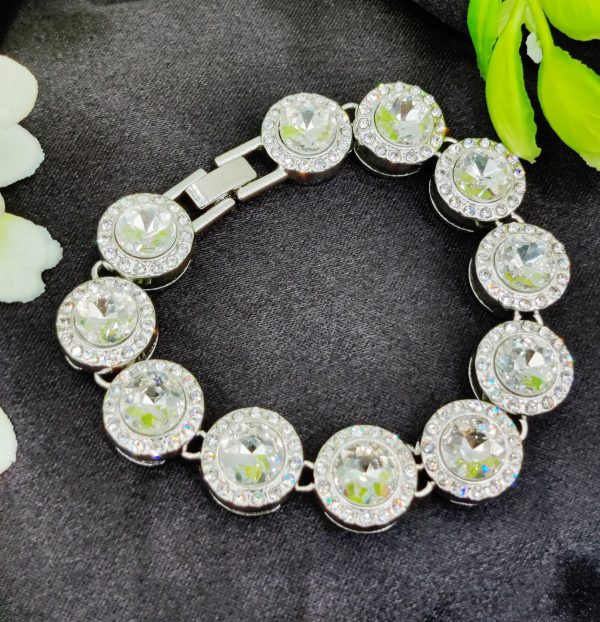 Imported Luxurious Adjustable Bracelet | Best Quality Artificial Bracelet For Girls & Women | Bracelet For Every Occasion | Elegant Design